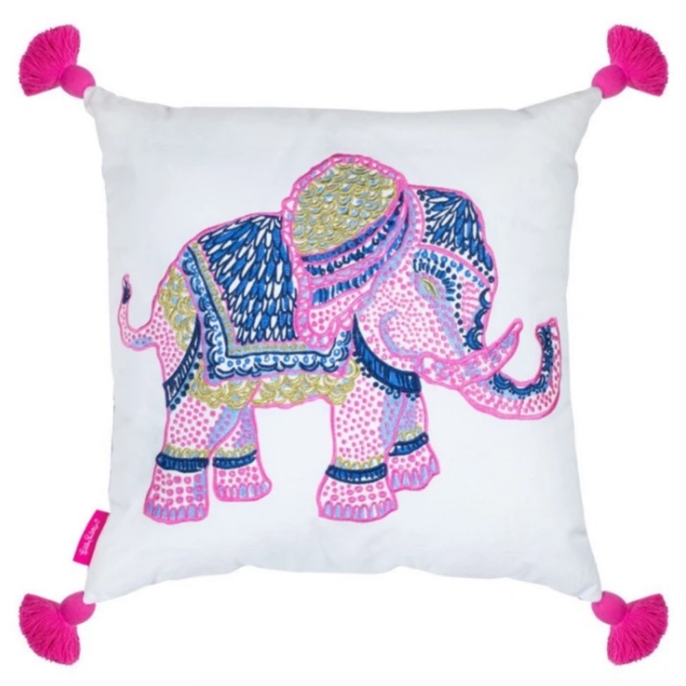 BNWT Set of 2 Lilly Pulitzer Pillows